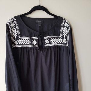 J Crew peasant blouse, black with cream embroidery, sz L